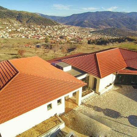 Avaris Hotel Karpenísion Exteriér fotografie