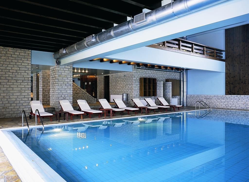 Avaris Hotel Karpenísion Exteriér fotografie