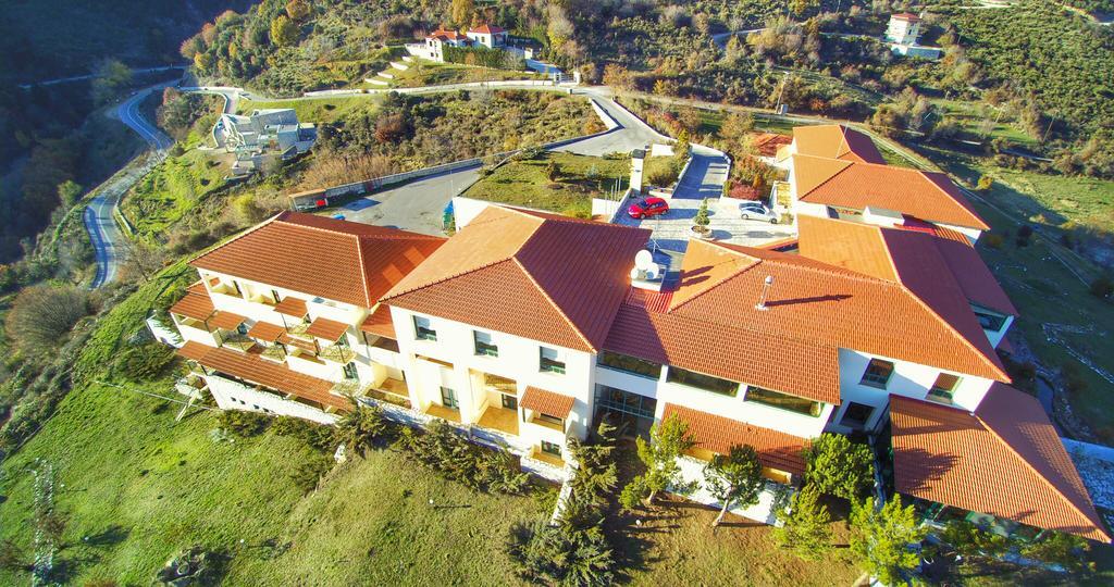 Avaris Hotel Karpenísion Exteriér fotografie